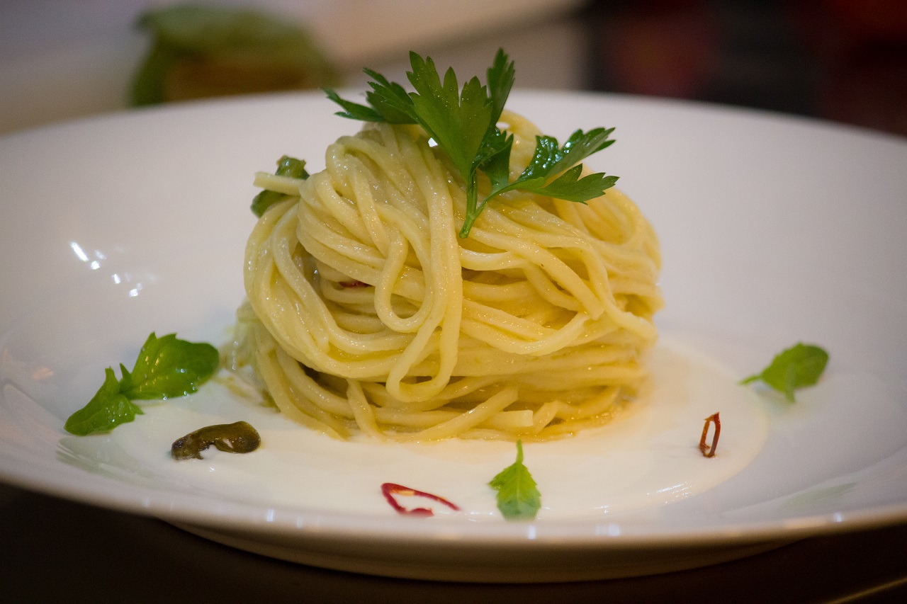 Ricetta: spaghetti aglio, olio e peperoncino